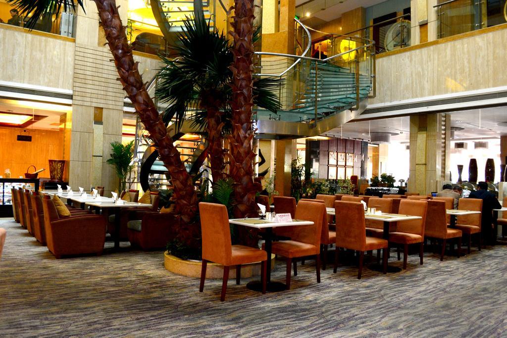 Howard Johnson Wyndham Leonora Plzaz שנגחאי מראה חיצוני תמונה